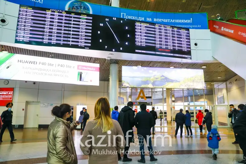 Самые ответственные пассажиры прилетели в Уральск