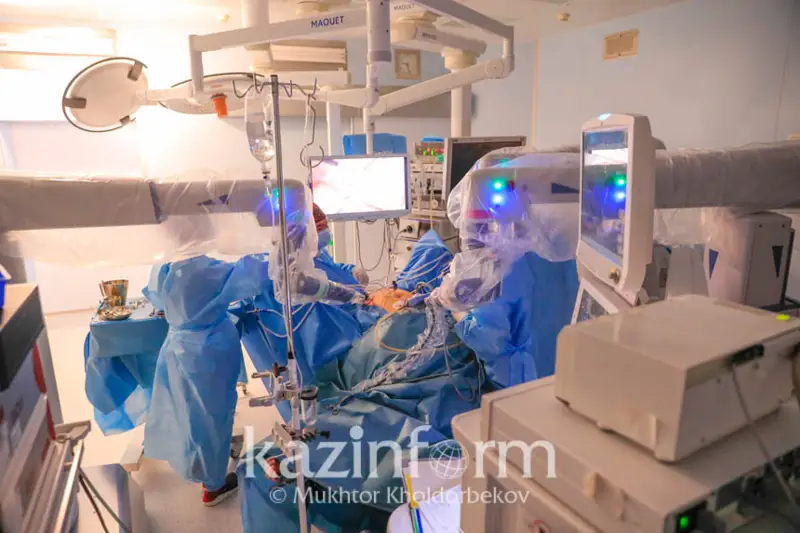 Сложные манипуляции на сердце проводит главный аритмолог БМЦ УДП РК Аян Абдрахманов