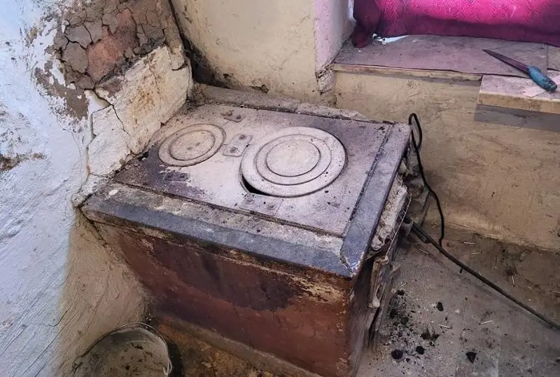 В СКО и Семее шесть человек отравились угарным газом