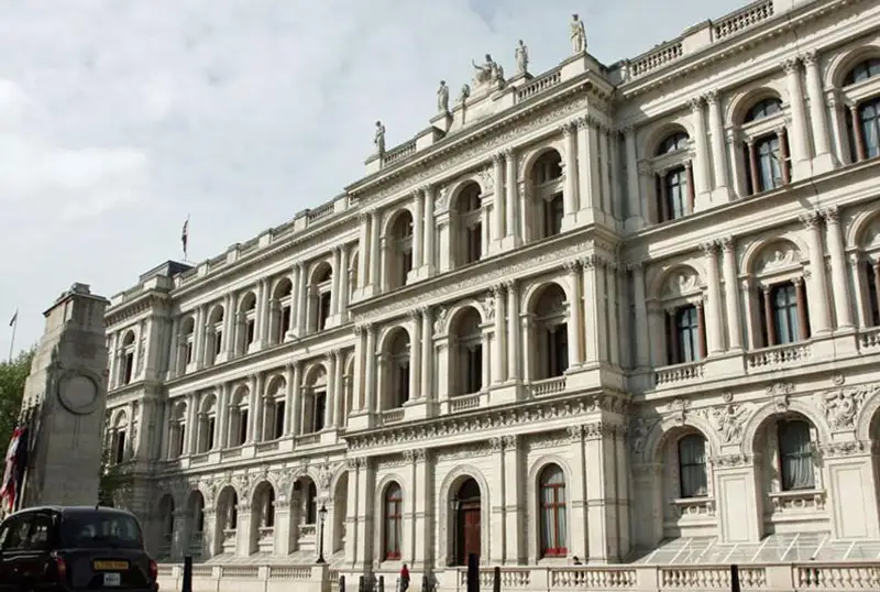 Великобритания начала эвакуацию граждан из Судана