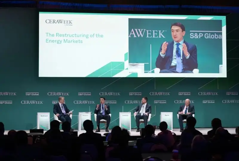 Внедрение новой марки нефти KEBCO минимизировало риски для казахстанских нефтегазовых компаний – Магзум Мирзагалиев