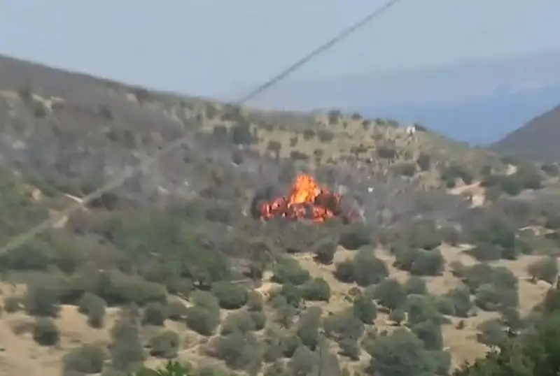 Пожарный самолет потерпел крушение при тушении пожара в Греции