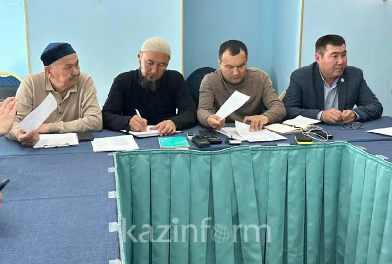 Представители группы нефтяников из Жанаозена требуют создать переговорную комиссию со стороны Минэнерго или Минтруда