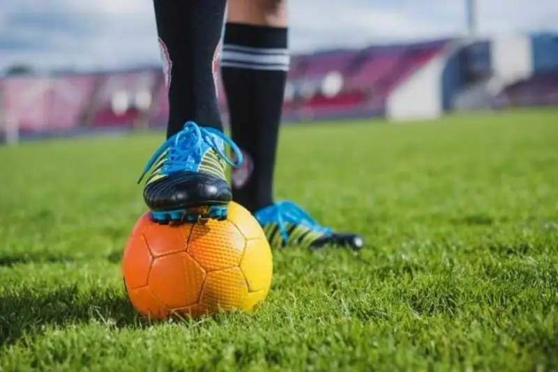 Более 800 тысяч человек регулярно играют в футбол в Казахстане