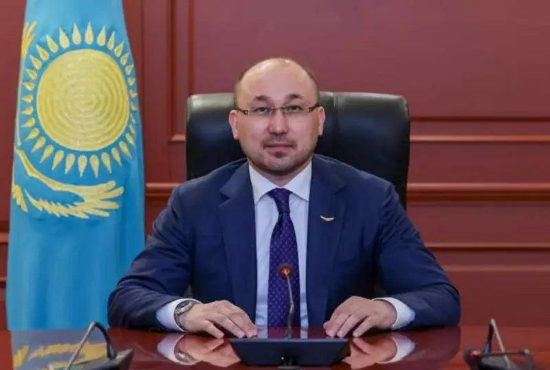 داۋرەن ابايەۆ ت م د باس حاتشىسىنىڭ ورىنباسارى بولىپ تاعايىندالدى