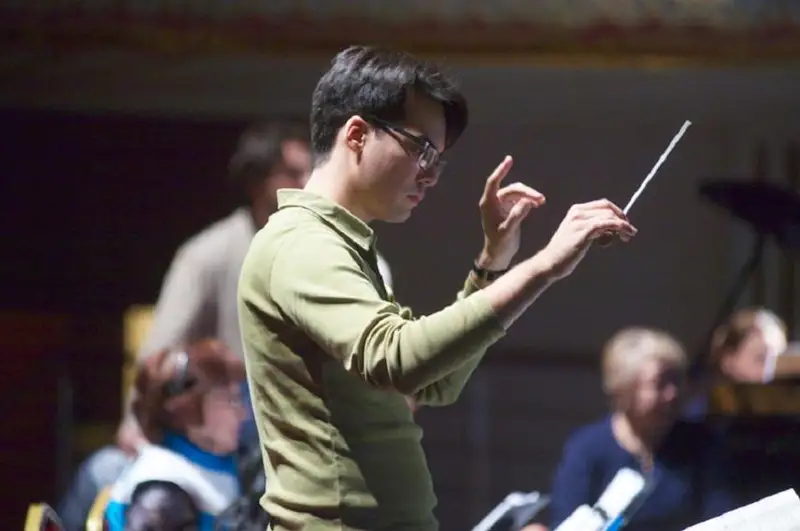 Элмар Бурибаев стал дирижером театра «Астана Опера»