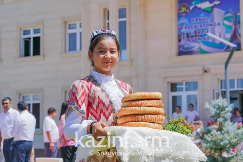 До 9 млн иностранных туристов планирует принимать Узбекистан к 2026 году