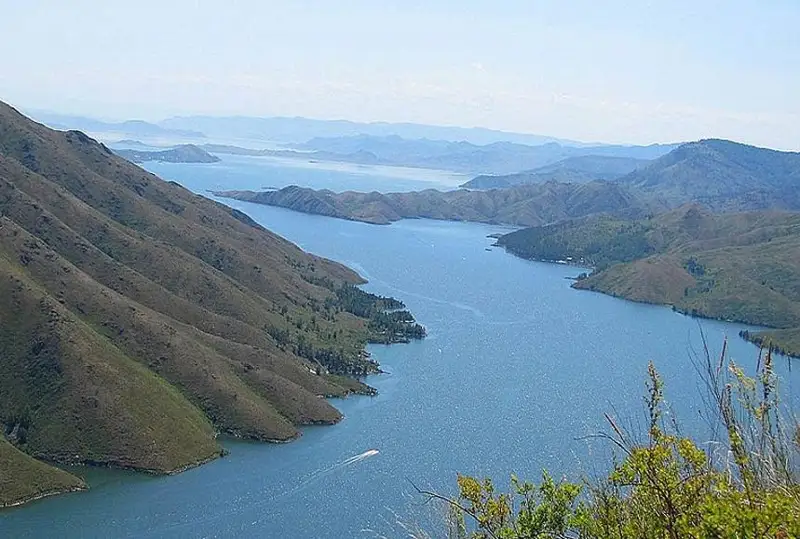 بۇقتىرمادا ءتۋريزمدى دامىتۋ ءۇشىن جاعاجاي اباتتاندىلىلىپ، جاڭا ساياباق سالىنباق