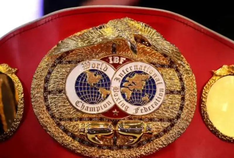 Официально объявлен бой за освобожденный Головкиным титул чемпиона мира