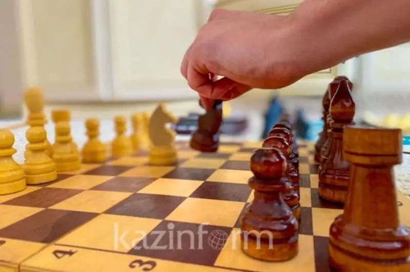 Шахмат бўйича жаҳон чемпионати: Ян Непомняший ва Дин Лижэнь учинчи партияда дуранг ўйнади