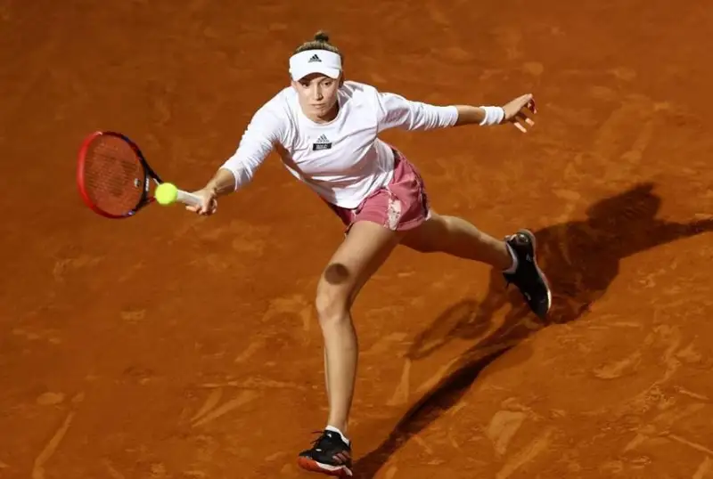 Елена Рибакина Римда жаҳоннинг 1-ракеткасини мағлуб этиб, ярим финалга чиқди