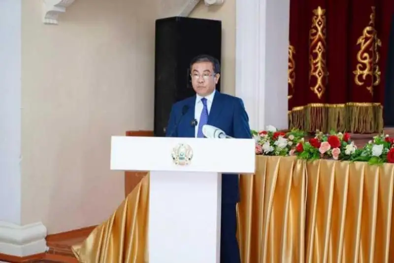 كۋرچاتوۆقا عىلىم قالاسى مارتەبەسى بەرىلمەك