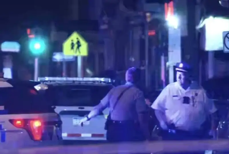 Четыре человека погибли, четверо ранены в результате стрельбы в Филадельфии