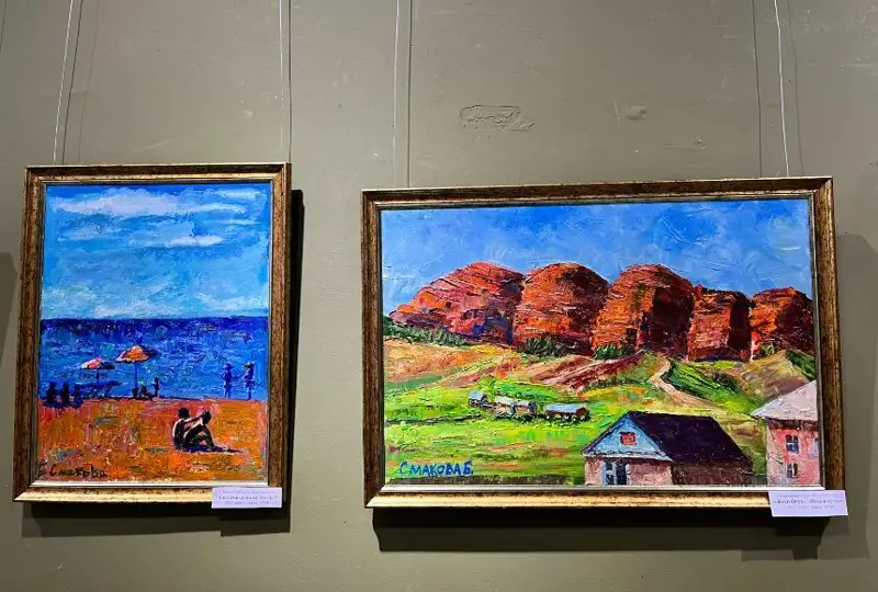 Картины казахстанских художников представлены на выставке в Кыргызстане