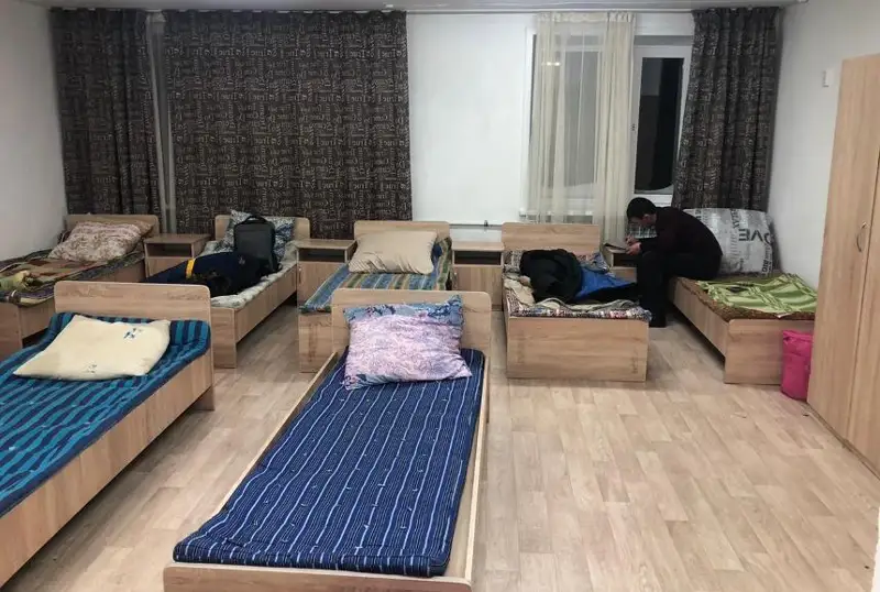 Тожикистоннинг 18 фуқароси Қостанай йўлчилари томонидан магистрал йўлдан эвакуация қилинди