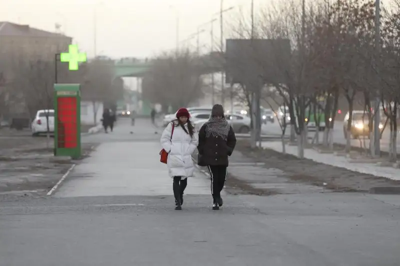 Пыльная буря накрыла Атыраускую область