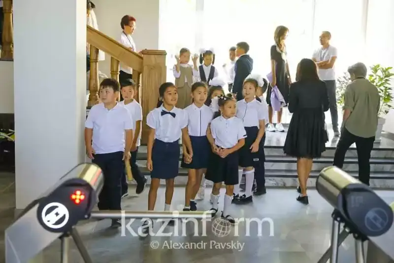 جايلى مەكتەپ: باستاۋىش پەن جوعارى سىنىپ وقۋشىلارى بولەك عيماراتتا وقيدى