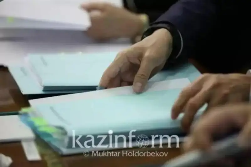Almatyda mektep oqýshysy áleýmettik jeli arqyly  synyp jetekshisine shaǵymdandy