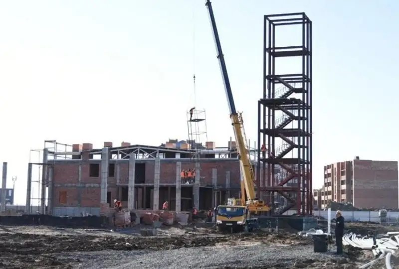 В декабре сдать в эксплуатацию: вице-министр по ЧС осмотрел строящееся депо в Косшы