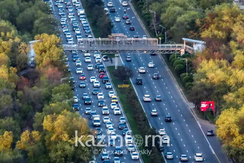 Количество автомобилей увеличилось в Казахстане