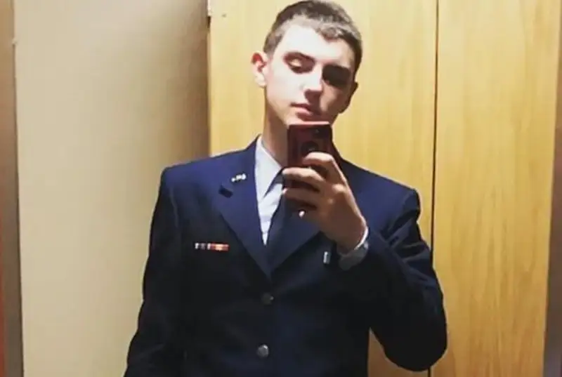 Утечка документов Пентагона: по подозрению в сливе арестован сотрудник военной базы США