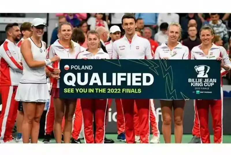 Дунёнинг биринчи ракеткаси Ига Швентек Астанага келади