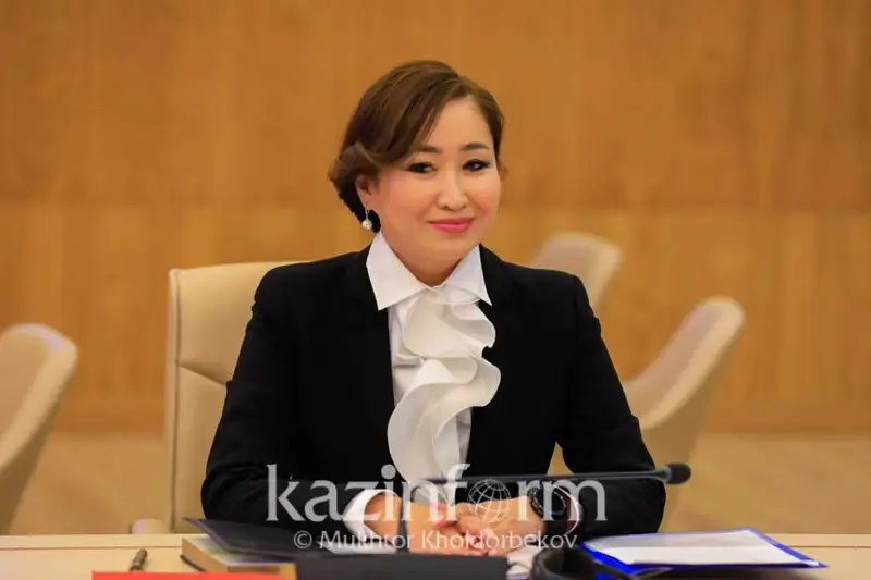 قاراقات ابدەن بالا اسىراپ الۋداعى جاساندى كەدەرگىلەر تۋرالى ايتتى