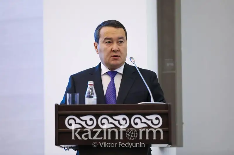 Обеспечить четкую привязку госпланирования к бюджетным расходам поручил Алихан Смаилов