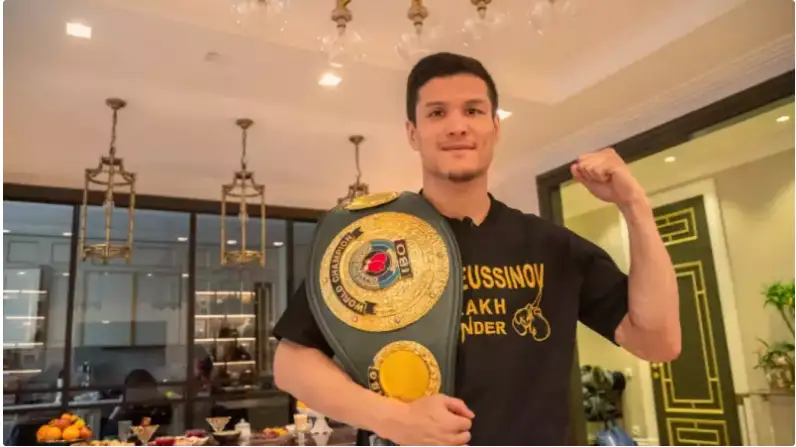 دانيار ەلەۋسىنوۆ مانسابىن كىم قۇرتقانىن ايتتى