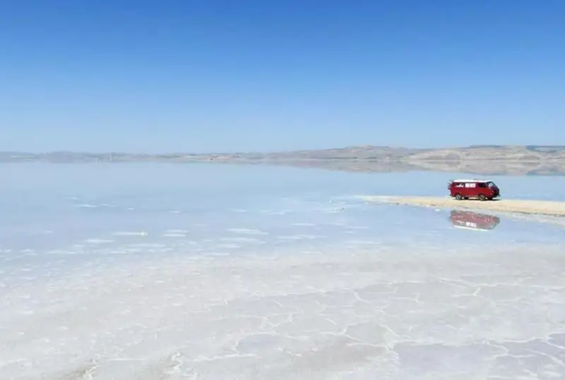 Озеро Индер в Атырауской области исследуют для определения правового статуса