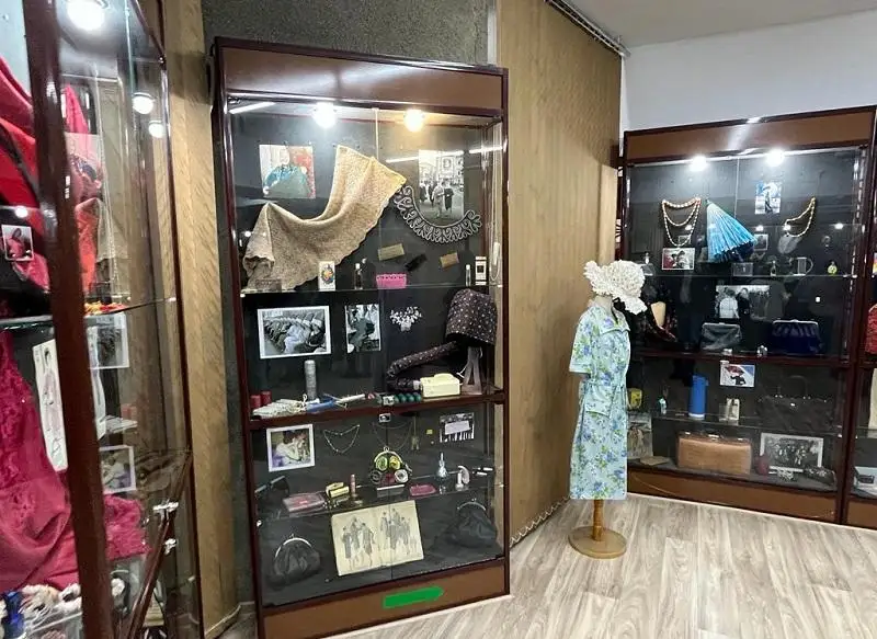 Выставка «Дамские штучки» открылась в Семее
