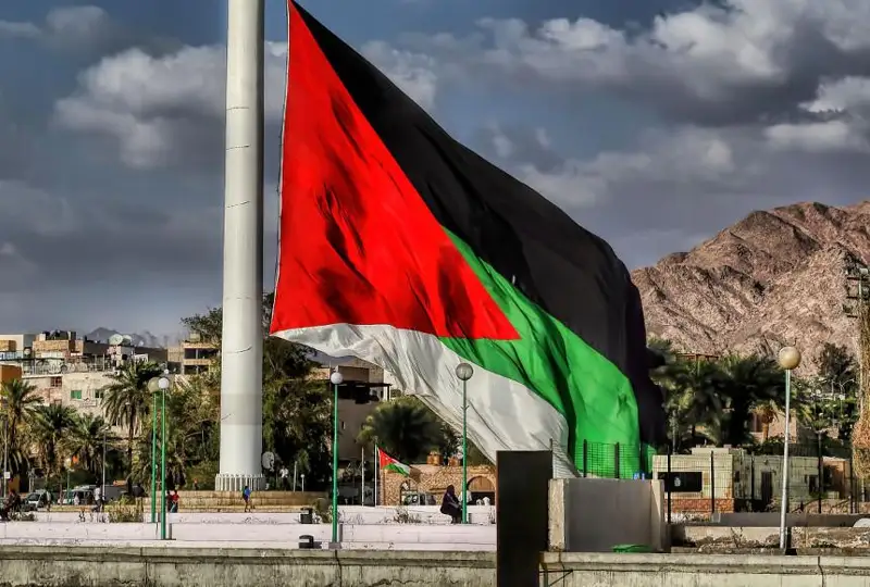 وسمان يمپەرياسىنىڭ قۇرامىندا بولعان يوردانيا تاۋەلسىزدىگىنىڭ 77 جىلدىعىن تويلاپ جاتىر