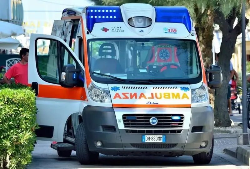 Италияда ёнғин ва довуллар оқибатида беш киши ҳалок бўлди