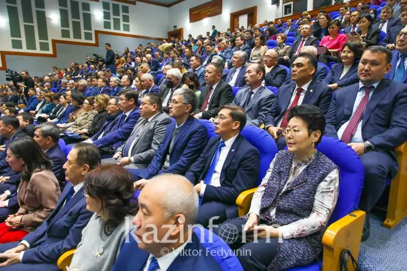 Оперативно принять план развития Миннауки поручил вице-премьер