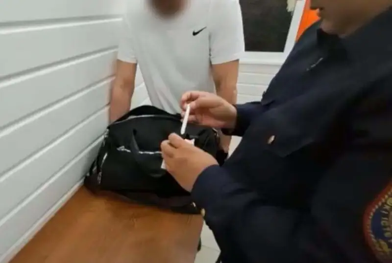 Астанчанина задержали с наркотиками на границе в Туркестанской области