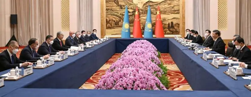 Қасим-Жомарт Тоқаев ва Си Цзиньпин музокара ўтказди