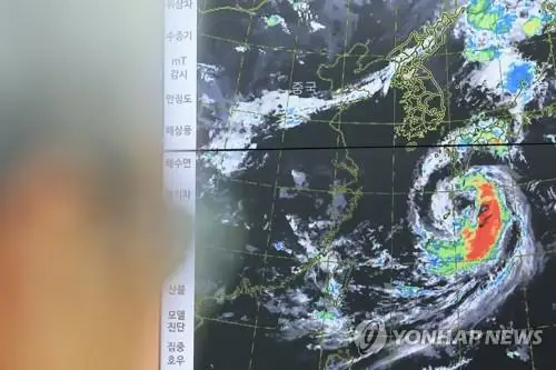 台风“卡努”逐渐西移恐扑向韩国首都圈
