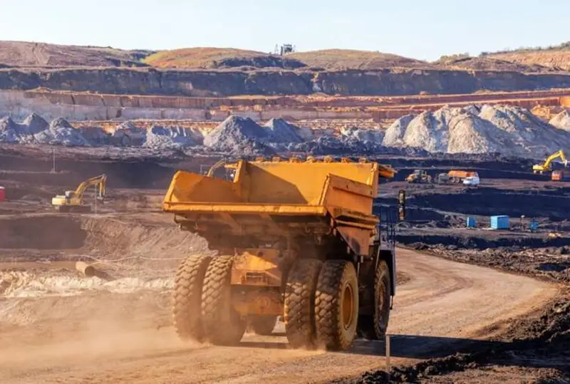 مارالدى التىن فابريكاسىنىڭ ماسەلەسىن 15- مامىرعا دەيىن شەشەمىز - مارات قارابايەۆ