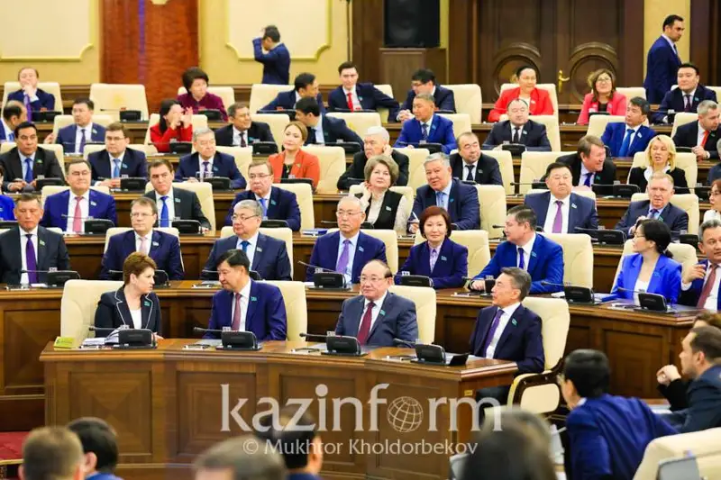 Májilis komıtetteriniń sany men ataýlary ózgerissiz qaldy