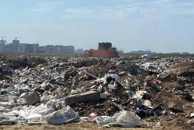 Astanada ár jerge qoqys tastap ketetin 1,7 myń adamǵa aıyppul salyndy
