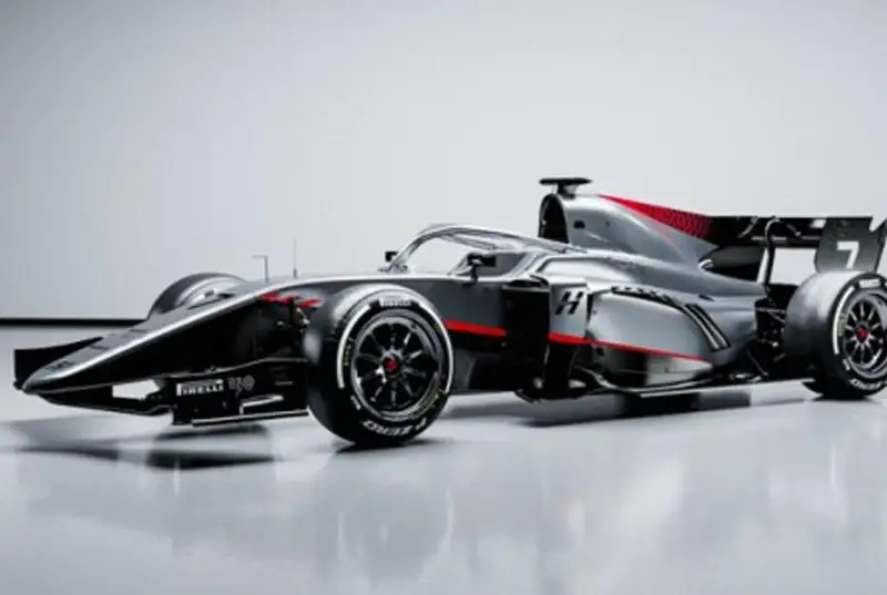 Казахстанец купил команду «Формулы-1»