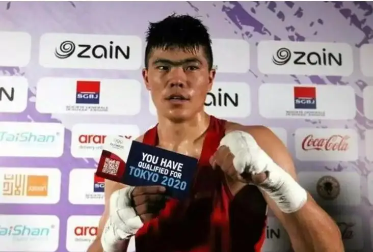 بوكس: قىتاي قۇراماسىنداعى قانداسىمىز الەم چەمپيوناتىن جەڭىسپەن باستادى