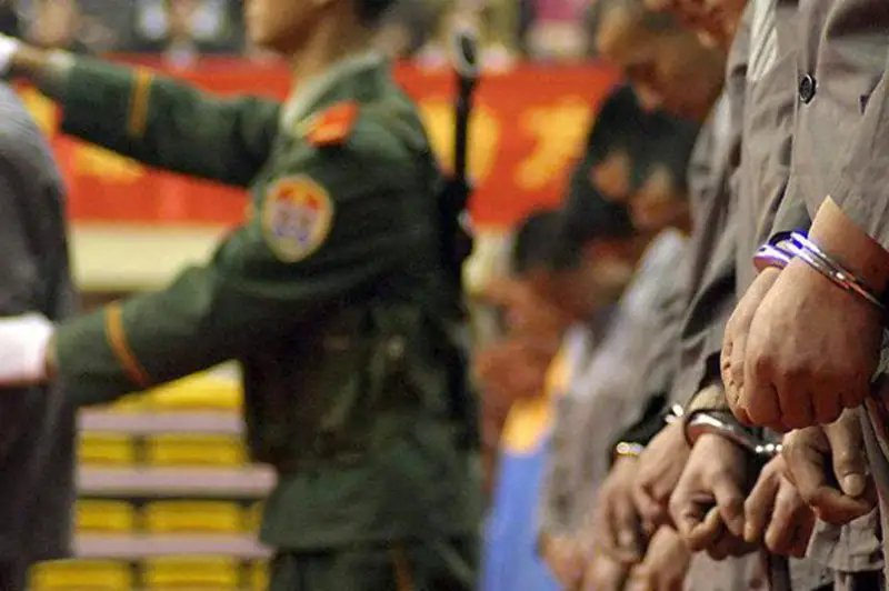 Суд в Китае приговорил к смертной казни чиновника за взятки на сумму $78 млн