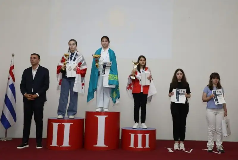 Шахмат бўйича ЖЧ: Қозоғистон спортчилари 2 та «олтин» ва 4 та «кумуш» медални қўлга киритди