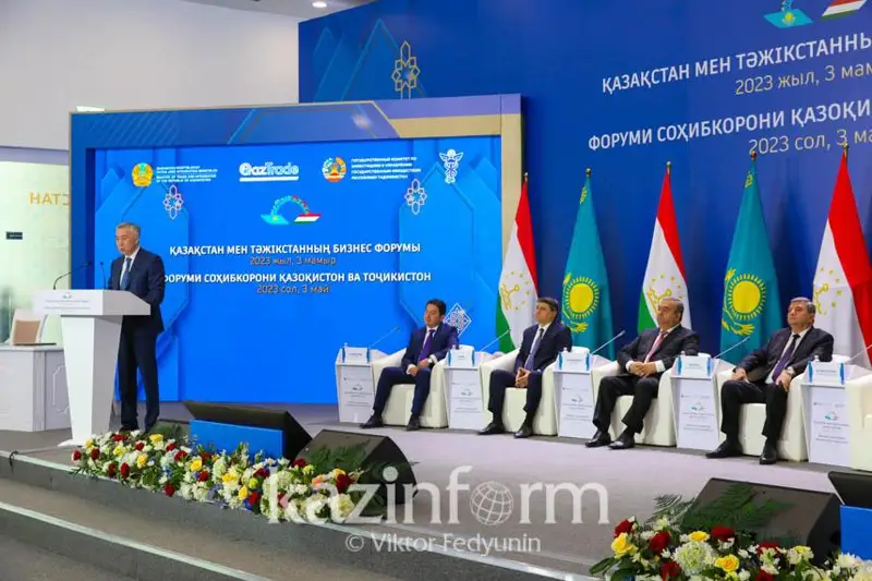Serik Jumanǵarın KazakhExport-tyń saqtandyrý quraldaryn paıdalanýdy keńeıtýdi usyndy