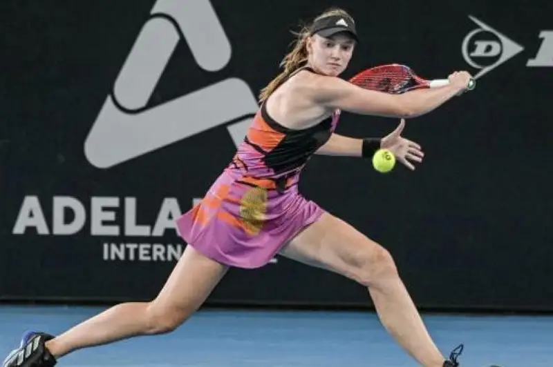 Elena Rybakına WTA reıtınginde tómen túsip qaldy