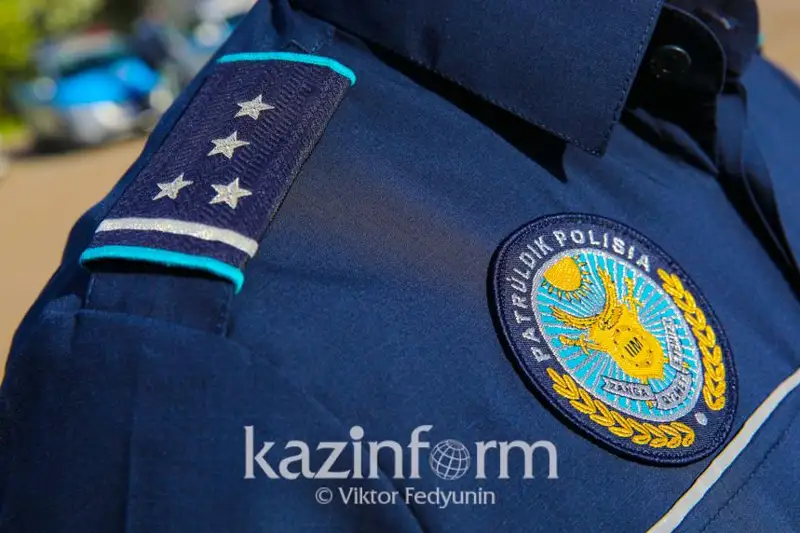 Автомобиль с 86 штрафами и подложным номером выявили в Атырау