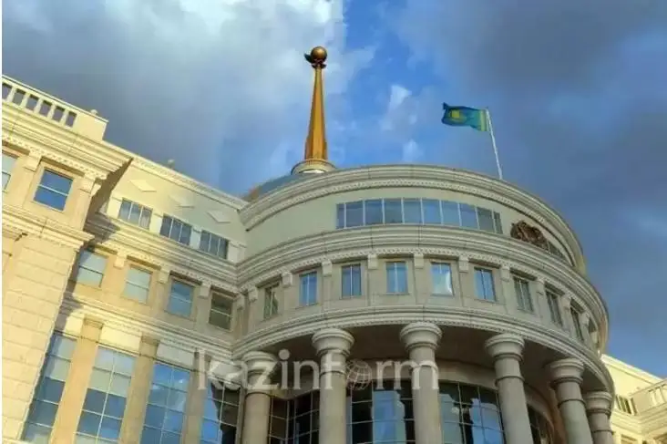 مەملەكەت باسشىسى ديماش قۇدايبەرگەننىڭ اتاسىنىڭ قايتىس بولۋىنا بايلانىستى كوڭىل ايتتى