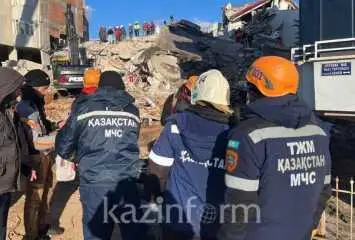 تۇركياداعى قازاقستاندىق ماماندار ءۇيىندى استىنان 3 ادامدى قالاي قۇتقاردى