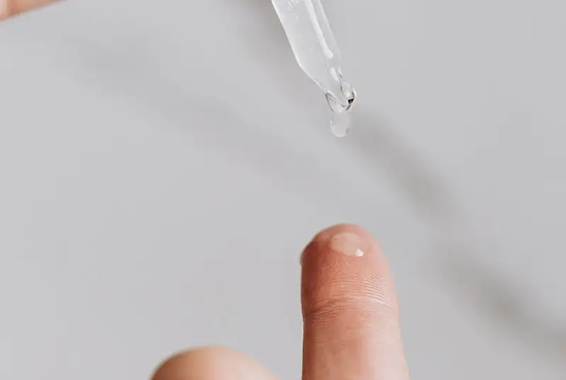 Америкада ГМО кўзга томизиладиган томчилари туфайли кўр боланинг кўзлари очилди